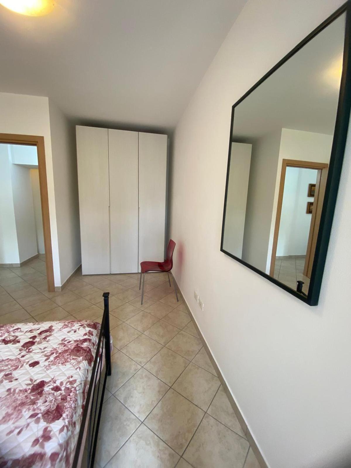 Alma Apartment シルミオーネ 部屋 写真