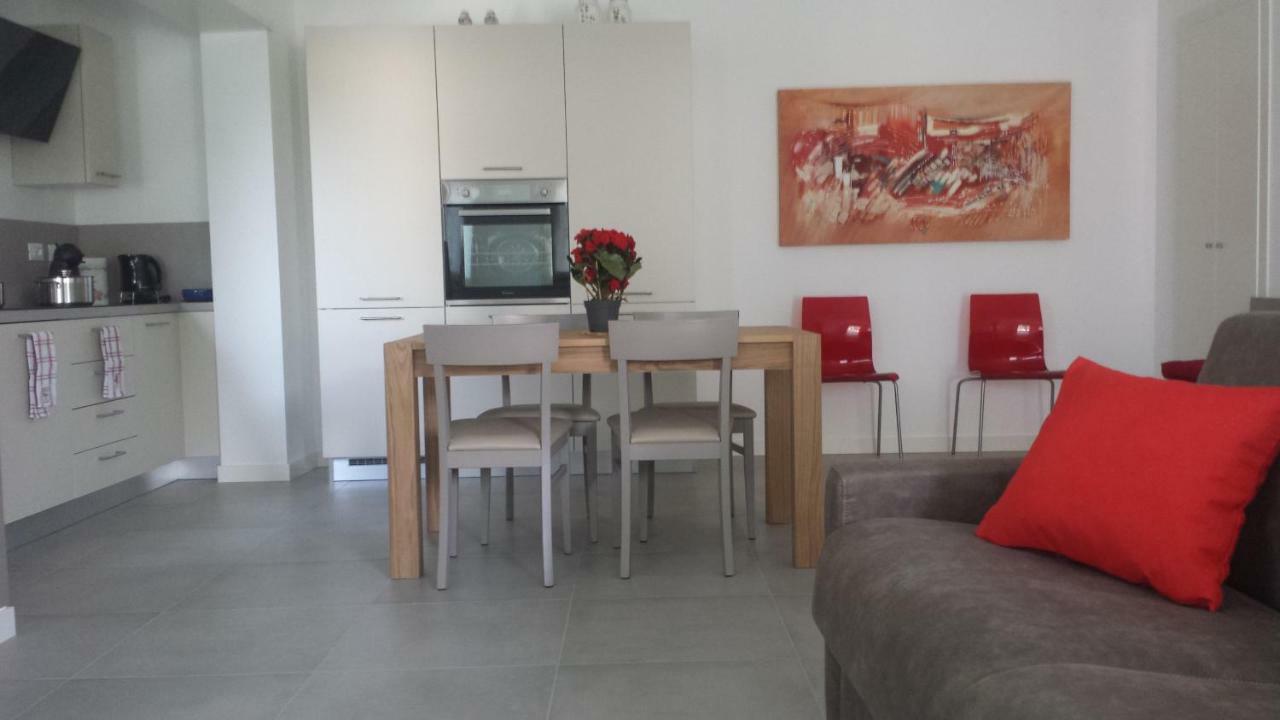 Alma Apartment シルミオーネ エクステリア 写真