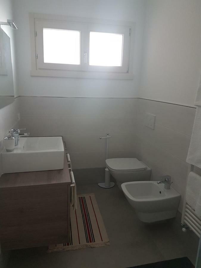 Alma Apartment シルミオーネ エクステリア 写真